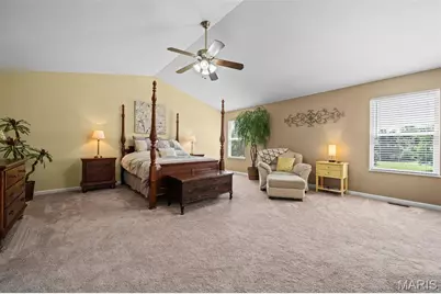 3 Birchwood Lane Court, Maryland Heights, MO 63043 - Photo 15