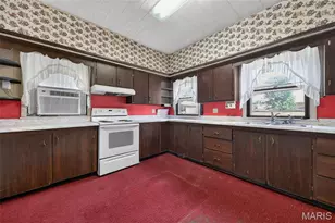 206 S Main Cross St, Bowling Green, MO 63334 - Photo 9