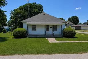 206 S Main Cross St, Bowling Green, MO 63334 - Photo 1