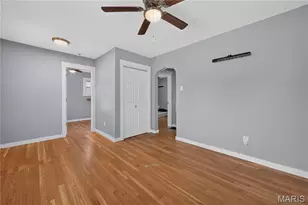 8905 Oneida, Saint Louis, MO 63114 - Photo 9