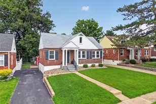 8905 Oneida, Saint Louis, MO 63114 - Photo 3