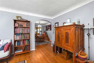9118 Lucia Dr, Affton, MO 63123 - Photo 5