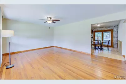 96 Susan Drive, Saint Charles, MO 63301 - Photo 5