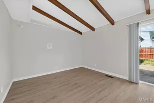 11150 Yellowstone Dr, Saint Louis, MO 63146 - Photo 9