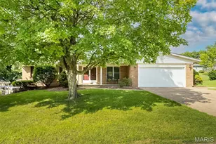 3117 Sussex Dr, Saint Charles, MO 63301 - Photo 1