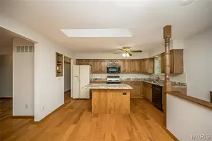 3117 Sussex Dr, Saint Charles, MO 63301 - Photo 11
