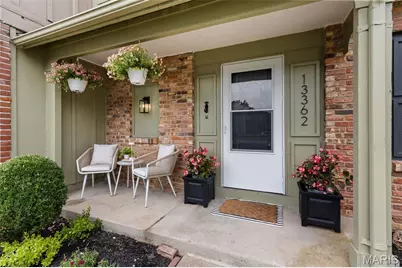 13362 Hiddencrest Lane, Ballwin, MO 63021 - Photo 3
