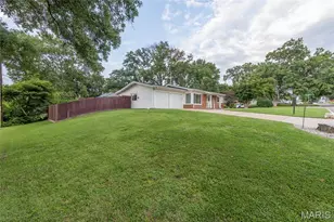 761 Chevron Dr, Saint Louis, MO 63125 - Photo 5