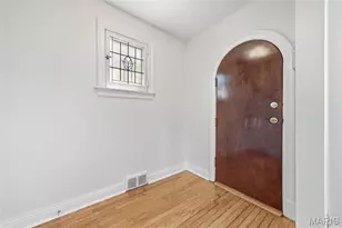 2 S Dellwood Ave, Dellwood, MO 63135 - Photo 3