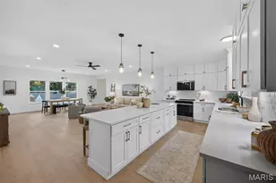 8555 Old Sappington Rd, Saint Louis, MO 63126 - Photo 9