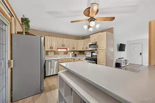347 Lillian Ave, Saint Louis, MO 63122 - Photo 9