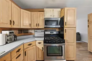 347 Lillian Ave, Saint Louis, MO 63122 - Photo 7
