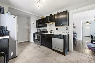 6807 Dale Ave, Saint Louis, MO 63139 - Photo 7