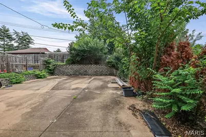 4712 Tonga Drive, Saint Louis, MO 63128 - Photo 7