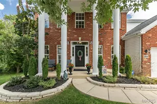 356 Carr Manor Ct, Ballwin, MO 63021 - Photo 1
