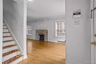 7626 Lindbergh Dr, Richmond Heights, MO 63117 - Photo 13