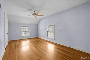 7626 Lindbergh Dr, Richmond Heights, MO 63117 - Photo 19