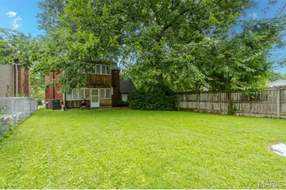 7626 Lindbergh Drive, Richmond Heights, MO 63117 - Photo 31