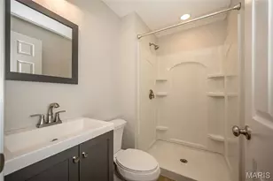 114 Willott Square Dr, Saint Peters, MO 63376 - Photo 27