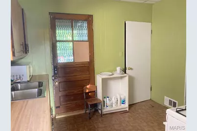 5121 Wicklow Place, Saint Louis, MO 63111 - Photo 7