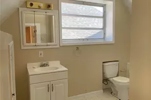 5121 Wicklow Pl, Saint Louis, MO 63111 - Photo 13