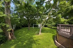 2865 Cherry Point Ln, Maryland Heights, MO 63043 - Photo 7