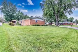 787 Chevron Dr, Saint Louis, MO 63125 - Photo 21