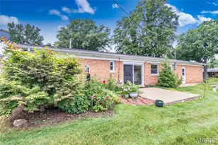787 Chevron Dr, Saint Louis, MO 63125 - Photo 19