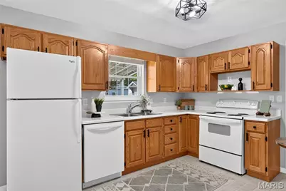 807 Saint Bernard Drive, O'Fallon, MO 63366 - Photo 11