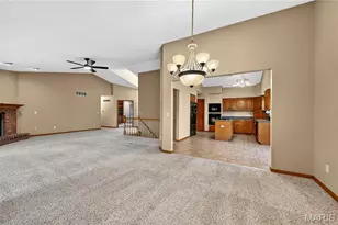 218 Pond Hollow Dr, Saint Charles, MO 63303 - Photo 19