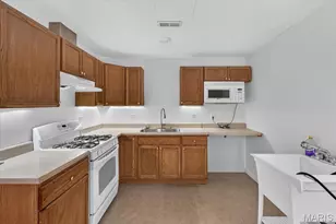 5259 Autumnwinds Dr, Saint Louis, MO 63129 - Photo 29