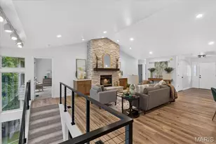 5259 Autumnwinds Dr, Saint Louis, MO 63129 - Photo 5
