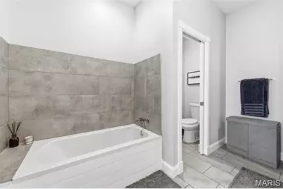 2633 Allen Avenue, Saint Louis, MO 63104 - Photo 11