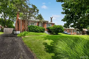 1076 Wilshire Ave, University City, MO 63130 - Photo 29