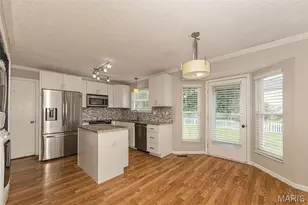 428 Chelsea Way Dr, Saint Charles, MO 63304 - Photo 11