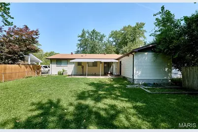 2942 Chance Drive, Florissant, MO 63031 - Photo 27
