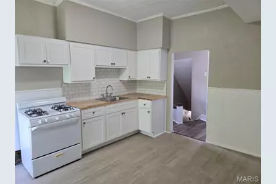 4555 S Compton Avenue, Saint Louis, MO 63111 - Photo 5