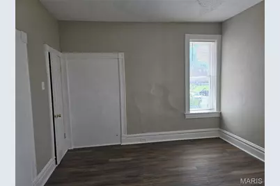 4555 S Compton Avenue, Saint Louis, MO 63111 - Photo 11