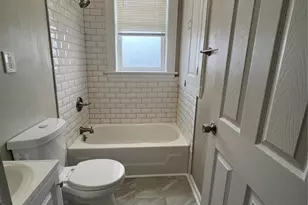 4555 S Compton Ave, Saint Louis, MO 63111 - Photo 5
