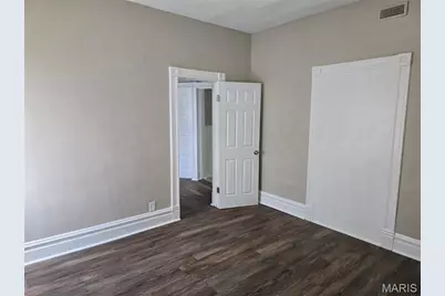 4555 S Compton Avenue, Saint Louis, MO 63111 - Photo 13