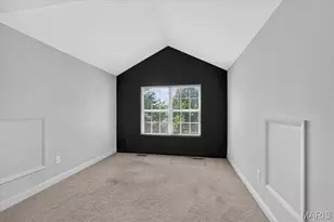 8931 Hilltop Manor Dr, Saint Louis, MO 63132 - Photo 29