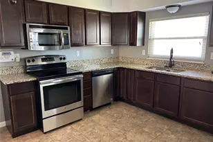 829 Lesparre Dr, Saint Louis, MO 63141 - Photo 7