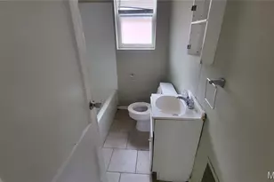 4660 Ray Ave, Saint Louis, MO 63116 - Photo 7