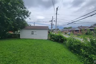 4660 Ray Ave, Saint Louis, MO 63116 - Photo 5