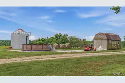43789 County Road 111, Bernie, MO 63822 - Photo 29