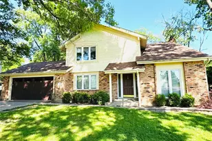 160 Lucerne Pl Dr, Ballwin, MO 63011 - Photo 1