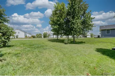 1236 Saint Matthew Avenue, O'Fallon, MO 63366 - Photo 27