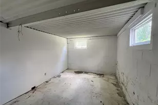 2935 Walton Rd, Overland, MO 63114 - Photo 13
