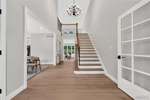 9 Bon Price Ln, Olivette, MO 63132 - Photo 7