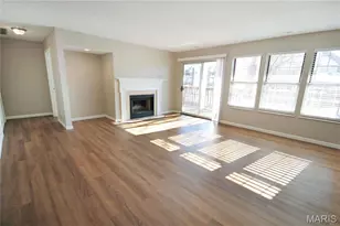 324 Shirley Ridge Dr, Saint Charles, MO 63304 - Photo 5
